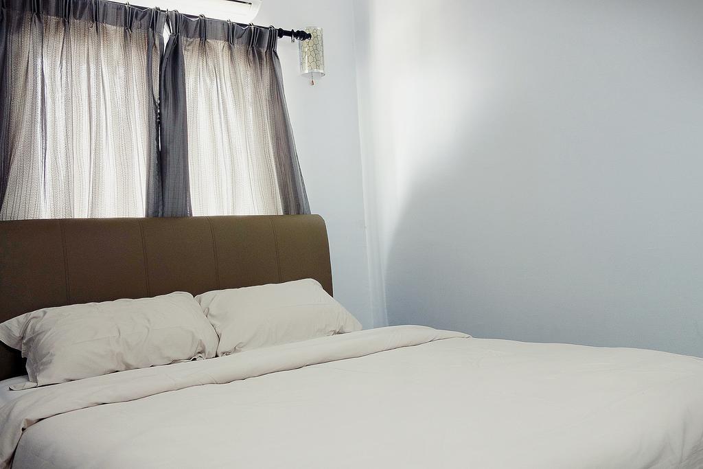 Inpenang Muslim Homestay Джорджтаун Номер фото